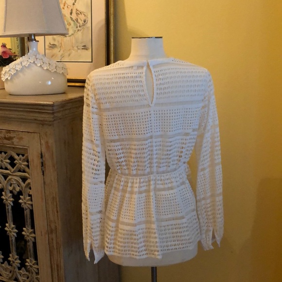 ENDLESS ROSE White Sheer Crochet Lace Top Small - Picture 4 of 9